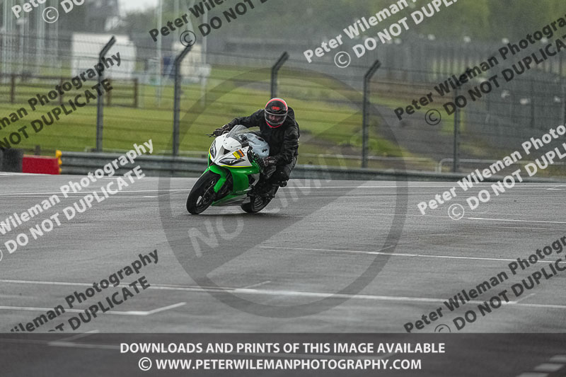 donington no limits trackday;donington park photographs;donington trackday photographs;estoril;event digital images;motorbikes;no limits;no limits trackdays;peter wileman photography;portugal;trackday;trackday digital images;trackday photos